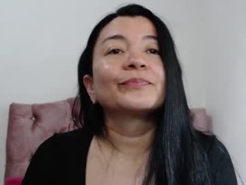 Naturally_Mature December 04, 2025 Chaturbate stream image
