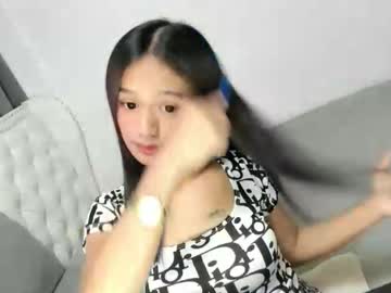 Lovely_Esmeralda19 December 04, 2025 Chaturbate stream image