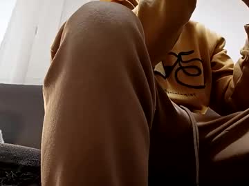 Bullspain27266272 December 04, 2025 Chaturbate stream image