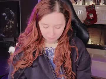 Carolina_Winter December 04, 2025 Chaturbate stream image