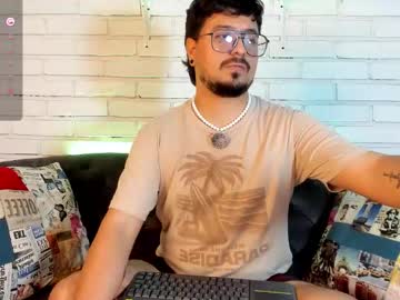 Daviidevans December 04, 2025 Chaturbate stream image