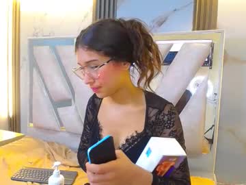 Isabelabluecf December 04, 2025 Chaturbate stream image
