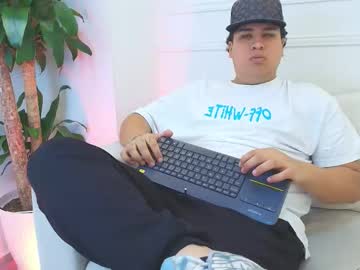 Bennett_Alejoo December 04, 2025 Chaturbate stream image