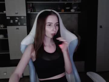 Cutti_Crystal December 04, 2025 Chaturbate stream image