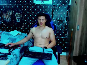 Javiersexymann December 05, 2025 Chaturbate stream image