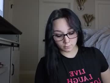 Iveyjade33 December 05, 2025 Chaturbate stream image