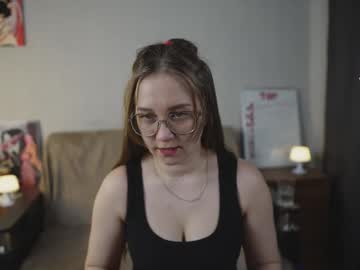 Emmatiny December 05, 2025 Chaturbate stream image