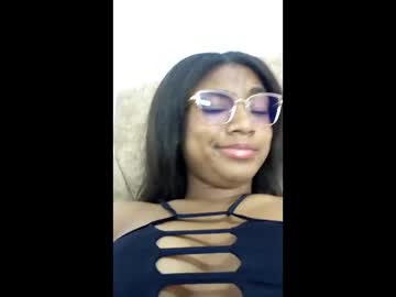 Bellablack12 December 05, 2025 Chaturbate stream image