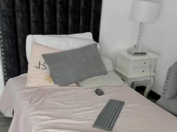 Briana_Jonnes December 05, 2025 Chaturbate stream image