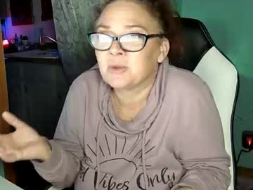 Redhd2di4 December 06, 2025 Chaturbate stream image