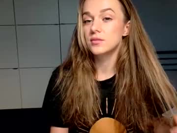 Mmminnie December 06, 2025 Chaturbate stream image