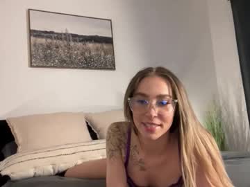 Kiraskys_ December 07, 2025 Chaturbate stream image