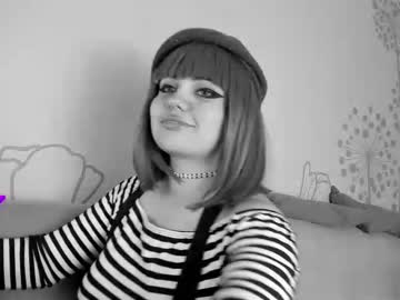 Lovely_Paris_01 December 07, 2025 Chaturbate stream image