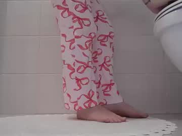 Nightlykrumbs December 07, 2025 Chaturbate stream image