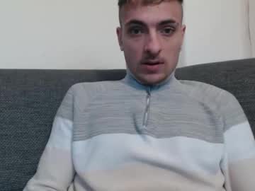 Barbierurobert December 07, 2025 Chaturbate stream image