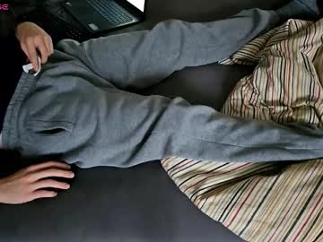 Tree1989 December 07, 2025 Chaturbate stream image