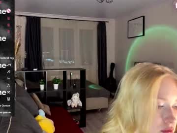 Angelkissmee December 07, 2025 Chaturbate stream image