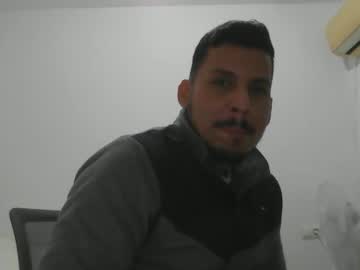 Diangohetero21cm December 07, 2025 Chaturbate stream image