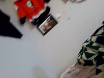 Hugeselffacial December 07, 2025 Chaturbate stream image