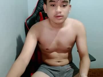 Urasian_Kentoyxx77 December 07, 2025 Chaturbate stream image