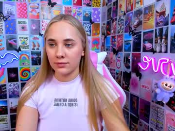 Miamilas December 08, 2025 Chaturbate stream image