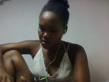 Razanastine December 08, 2025 Chaturbate stream image