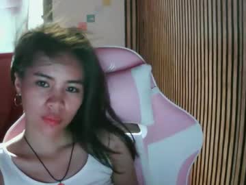 Yannifayeee December 09, 2025 Chaturbate stream image