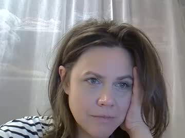 Yasna_ December 09, 2025 Chaturbate stream image