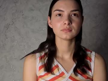 Lauraback December 09, 2025 Chaturbate stream image