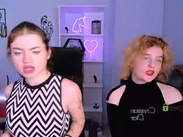 Isabel_Wave December 09, 2025 Chaturbate stream image