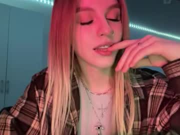 Hazelbelgrade December 09, 2025 Chaturbate stream image