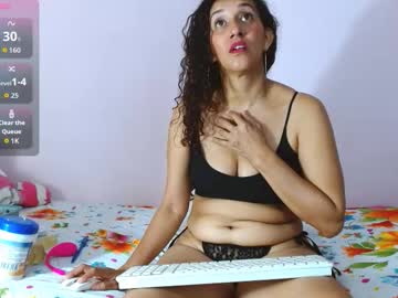 Latina35morena December 10, 2025 Chaturbate stream image