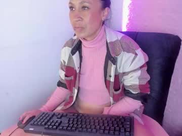 Cristalamelie December 10, 2025 Chaturbate stream image