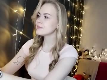 Lunapeony December 10, 2025 Chaturbate stream image