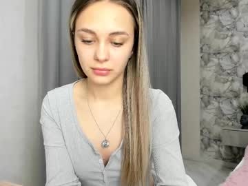 Gimoona18 December 10, 2025 Chaturbate stream image