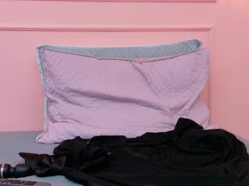 Maddietease stream photo from December 10, 2025