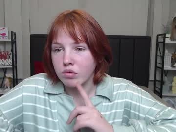 Evelinaredfox December 11, 2025 Chaturbate stream image