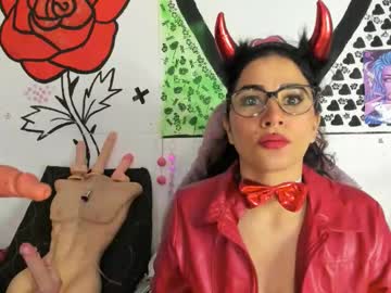 Kymberlyhott stream photo from December 12, 2025