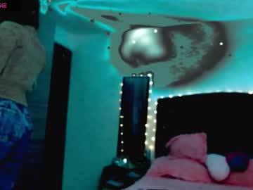 Holy_Juli2 December 12, 2025 Chaturbate stream image