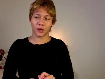 Parisstone2 December 12, 2025 Chaturbate stream image