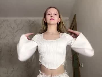 Carollkaps December 12, 2025 Chaturbate stream image