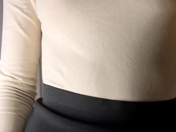 Lauraback December 13, 2025 Chaturbate stream image