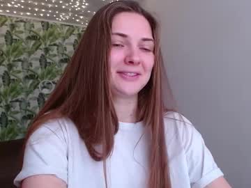 Oliviashiny December 14, 2025 Chaturbate stream image