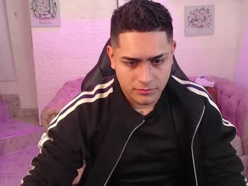 Aroon_09 December 15, 2025 Chaturbate stream image