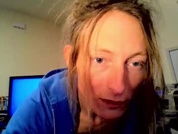 Couchfireplace December 15, 2025 Chaturbate stream image