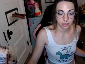 Kierbearkisses December 15, 2025 Chaturbate stream image