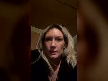 Amberdesmond722 December 16, 2025 Chaturbate stream image