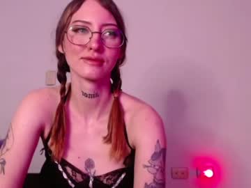 Carmennrusso December 16, 2025 Chaturbate stream image