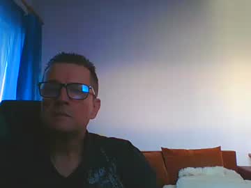 Ulmeni4 December 16, 2025 Chaturbate stream image