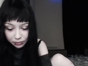Iiiiiiis December 17, 2025 Chaturbate stream image